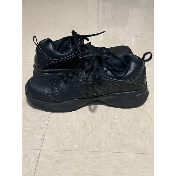 New Balance Black Slip Resistant Shoes for Crews - Picture 4 of 9